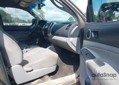 2013 Toyota Tacoma Base V6 z USA, uszkodzony, nr VIN 5TFLU4EN5DX072550